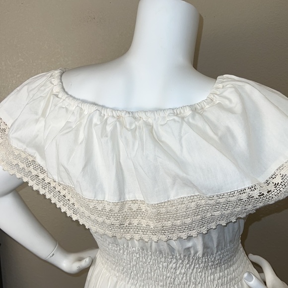 Mexican Embroidery Long Off Shoulders Dress NEW - Picture 6 of 8